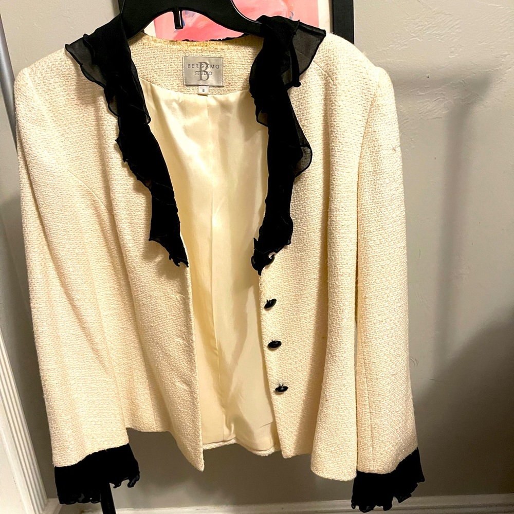 Beautiful Bergamo Studio Blazer